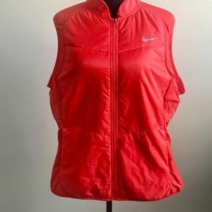 Nike Woman’s Sleeveless Running Vest, sz  xl